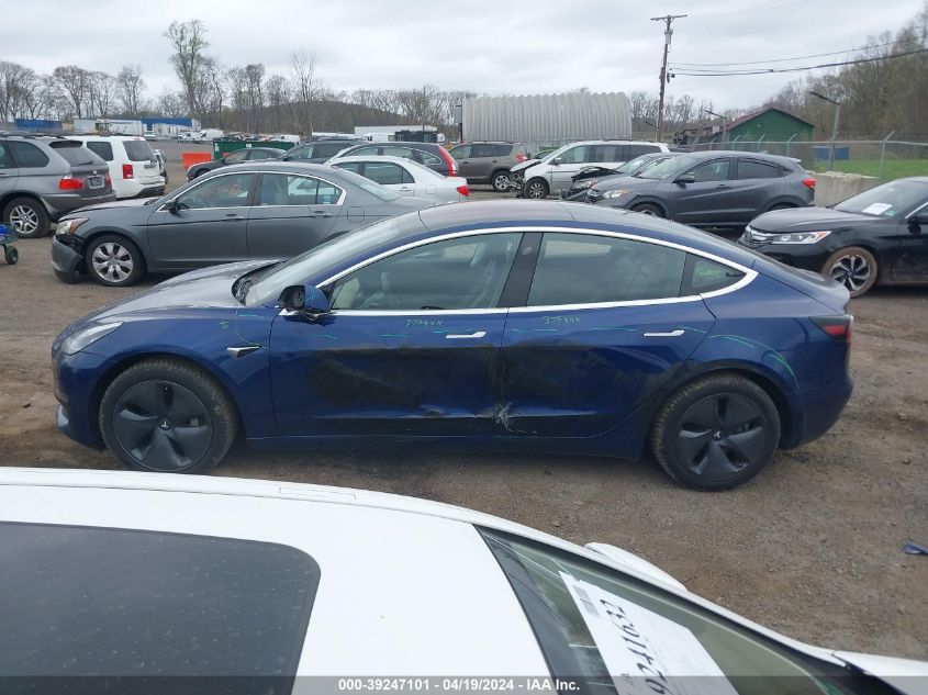 2018 Tesla Model 3 Long Range/Mid Range VIN: 5YJ3E1EA7JF077893 Lot: 39247101