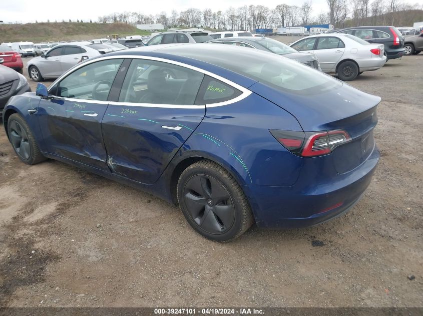 2018 Tesla Model 3 Long Range/Mid Range VIN: 5YJ3E1EA7JF077893 Lot: 39247101