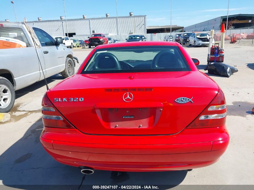 2001 Mercedes-Benz Slk 320 VIN: WDBKK65F01F229519 Lot: 39247107