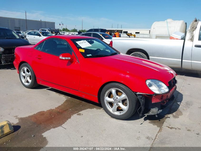 2001 Mercedes-Benz Slk 320 VIN: WDBKK65F01F229519 Lot: 39247107