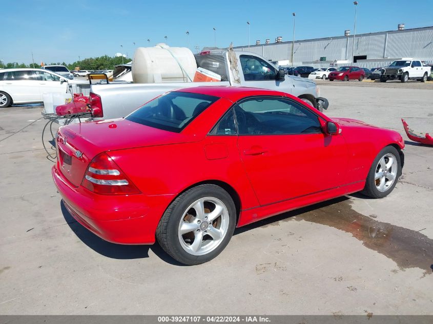 2001 Mercedes-Benz Slk 320 VIN: WDBKK65F01F229519 Lot: 39247107