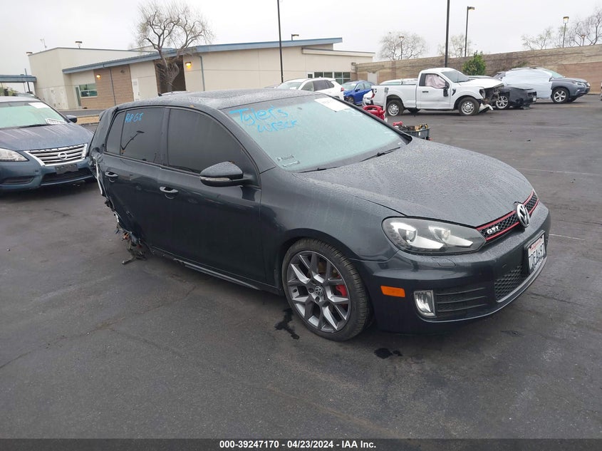 2013 VOLKSWAGEN GTI DRIVERS EDITION - WVWHD7AJ3DW127125
