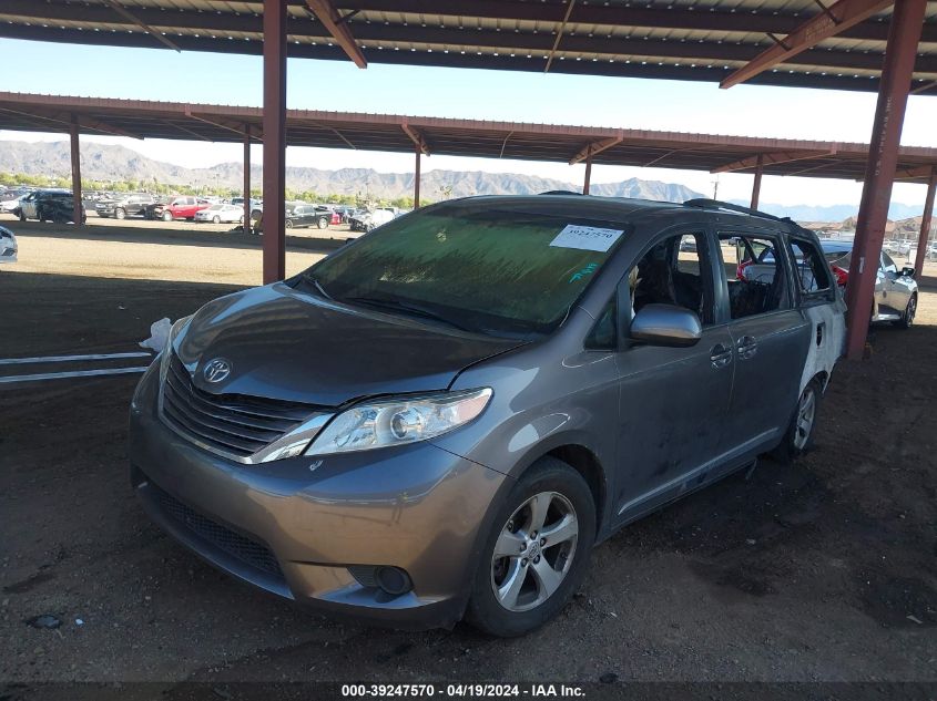 2017 Toyota Sienna Le 8 Passenger VIN: 5TDKZ3DC5HS870095 Lot: 39247570