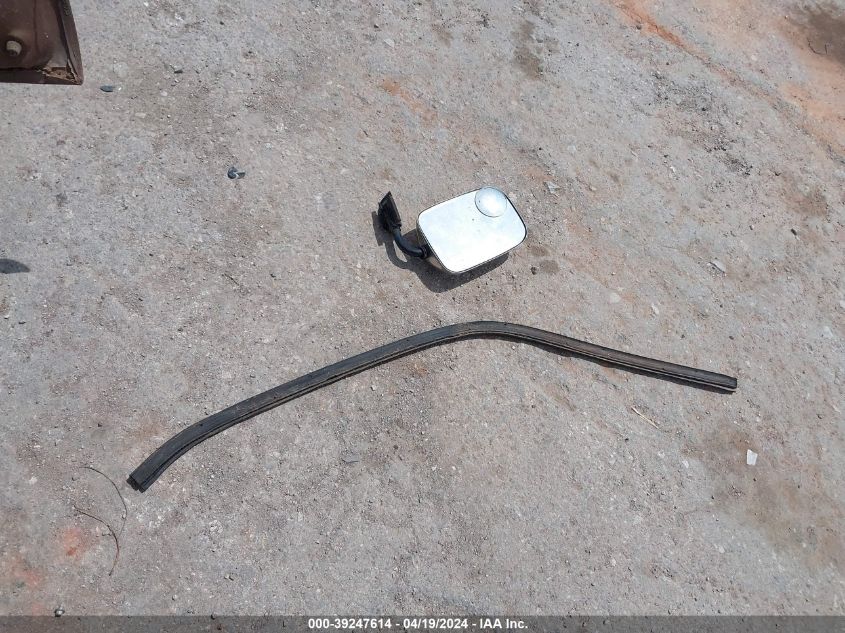 1989 Chevrolet Gmt-400 C1500 VIN: 2GCEC19K0K1109685 Lot: 39247614