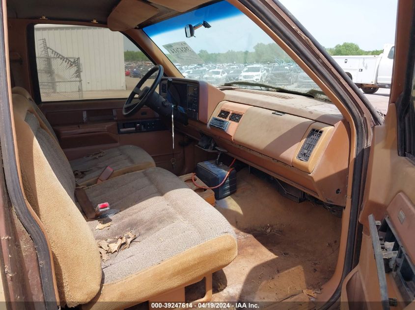 1989 Chevrolet Gmt-400 C1500 VIN: 2GCEC19K0K1109685 Lot: 39247614