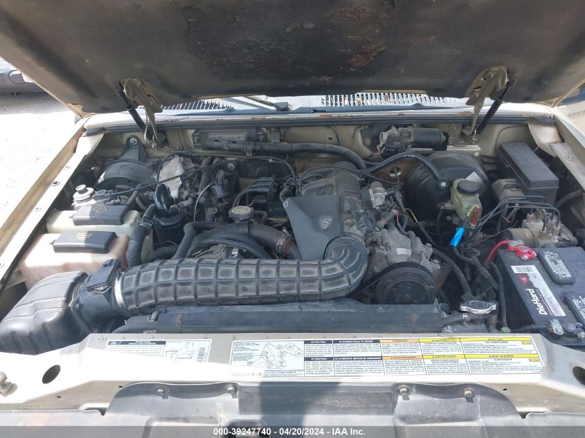 2000 Ford Explorer Xls VIN: 1FMZU62X4YZC56329 Lot: 39247740