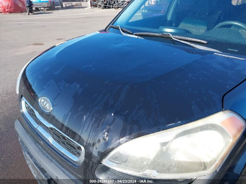 2012 Kia Soul + VIN: KNDJT2A65C7743811 Lot: 39247807