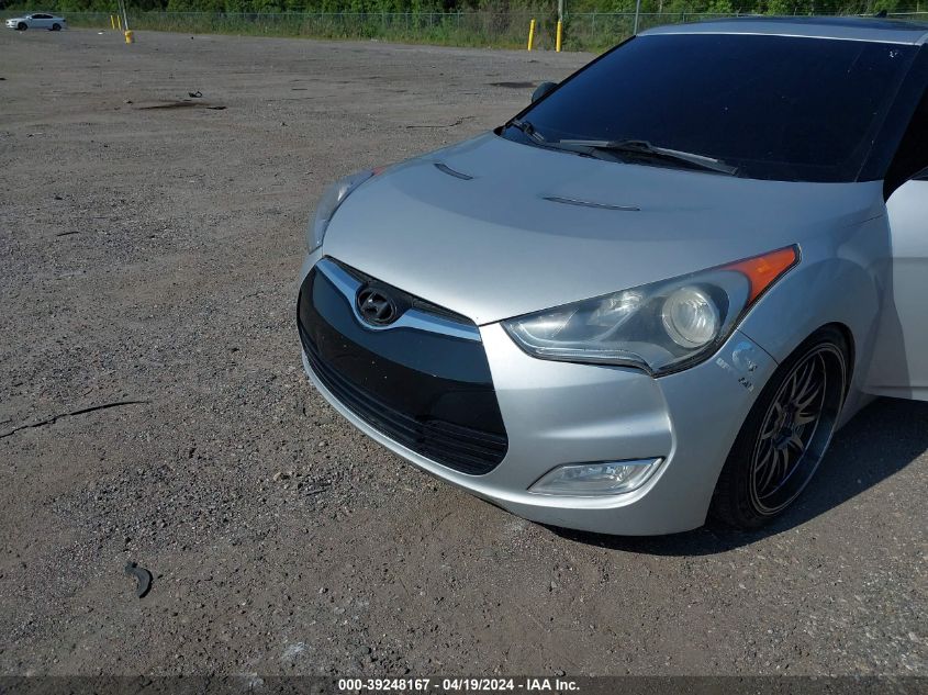 KMHTC6AD1CU075565 | 2012 HYUNDAI VELOSTER