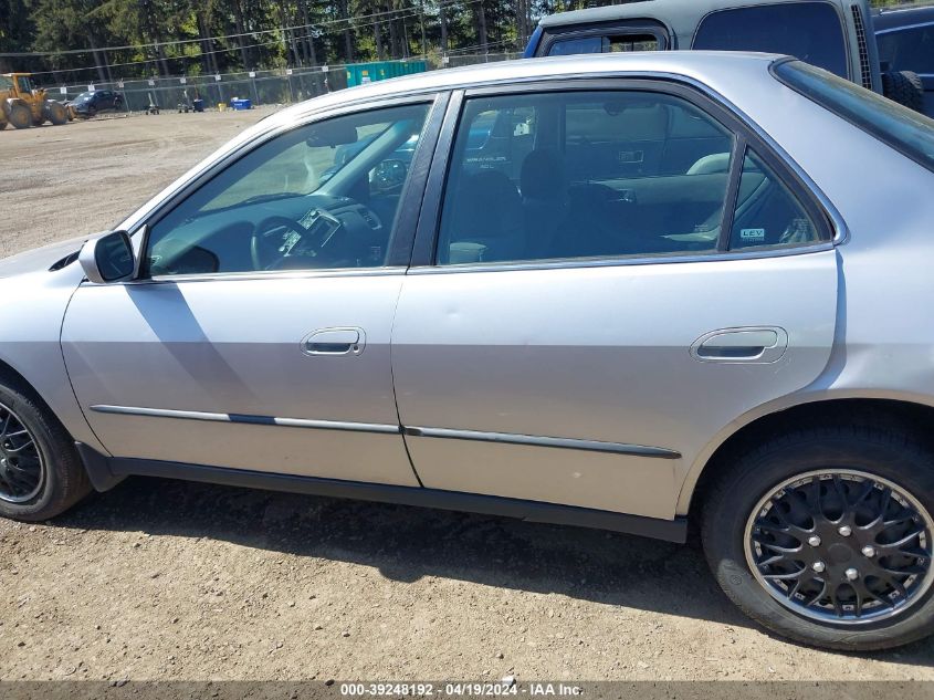 2000 Honda Accord 2.3 Lx VIN: JHMCG5640YC010133 Lot: 39248192