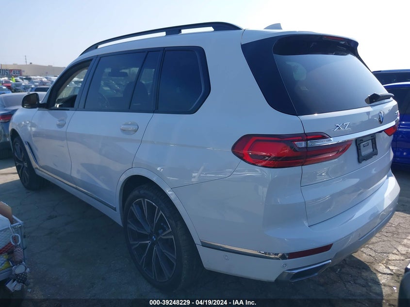 2022 BMW X7 xDrive40I VIN: 5UXCW2C04N9M45524 Lot: 39248229