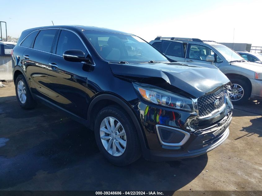 2017 KIA SORENTO LX/L - 5XYPG4A39HG220561