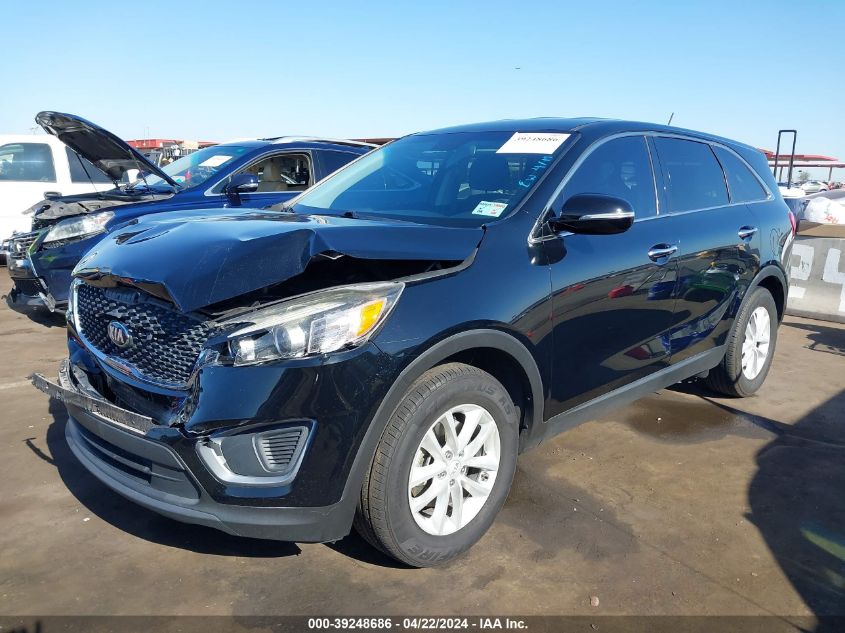 2017 Kia Sorento 2.4L L VIN: 5XYPG4A39HG220561 Lot: 39248686