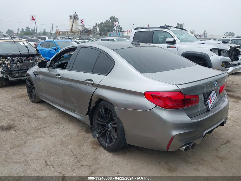 VIN WBSJF0C5XKB448143 2019 BMW M5