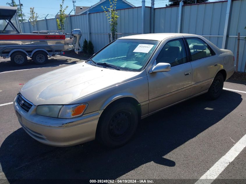 2000 Toyota Camry Le VIN: JT2BG22K6Y0398009 Lot: 39249262