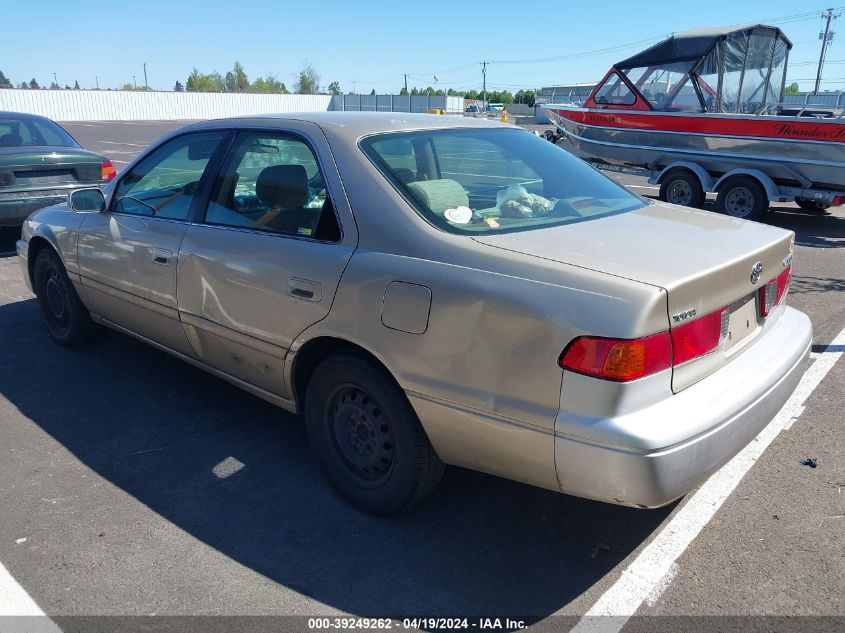 2000 Toyota Camry Le VIN: JT2BG22K6Y0398009 Lot: 39249262