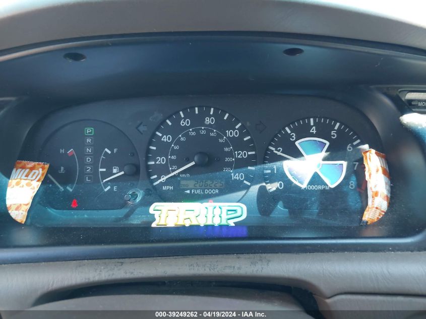 2000 Toyota Camry Le VIN: JT2BG22K6Y0398009 Lot: 39249262