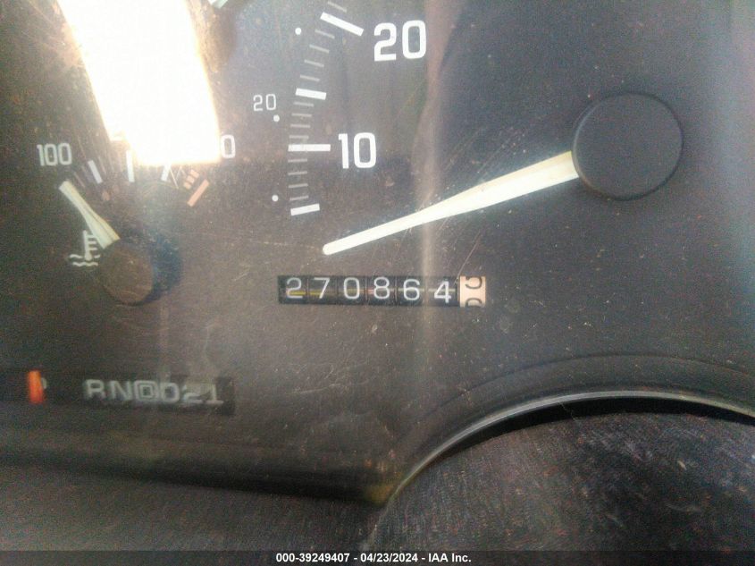 1992 Chevrolet Gmt-400 C1500 VIN: 1GCEC14Z4NE232087 Lot: 39249407