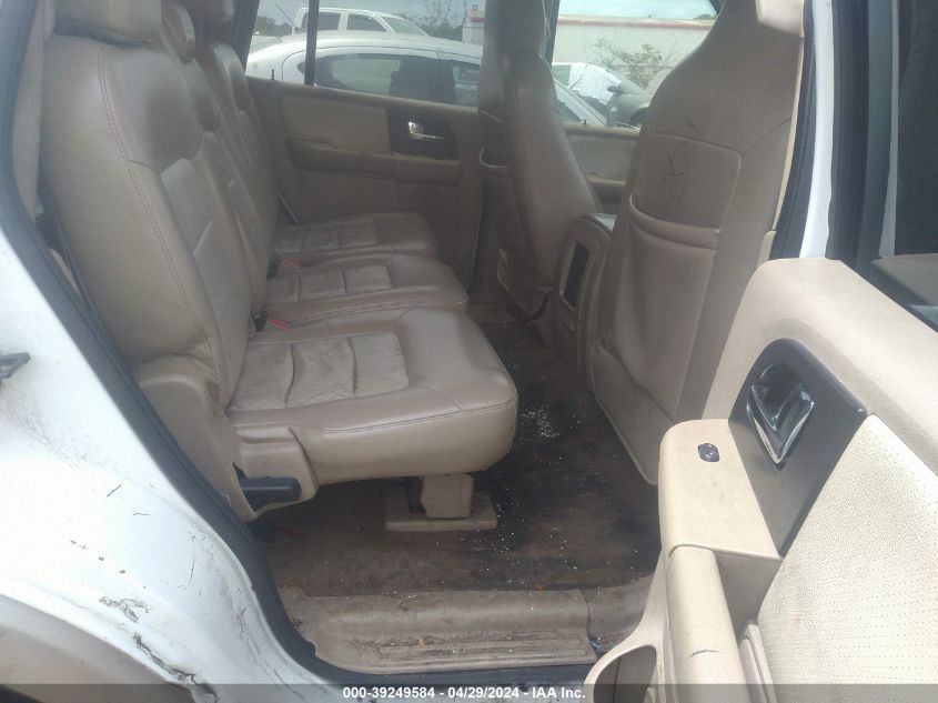 2005 Ford Expedition Eddie Bauer/King Ranch VIN: 1FMPU17535LA68773 Lot: 39249584