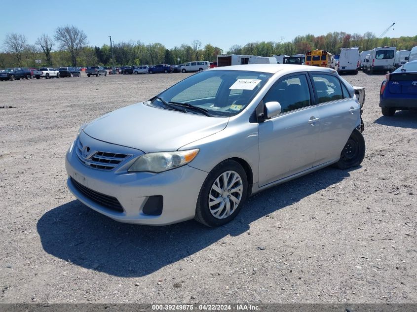 2013 Toyota Corolla Le VIN: 5YFBU4EE2DP077988 Lot: 39249875