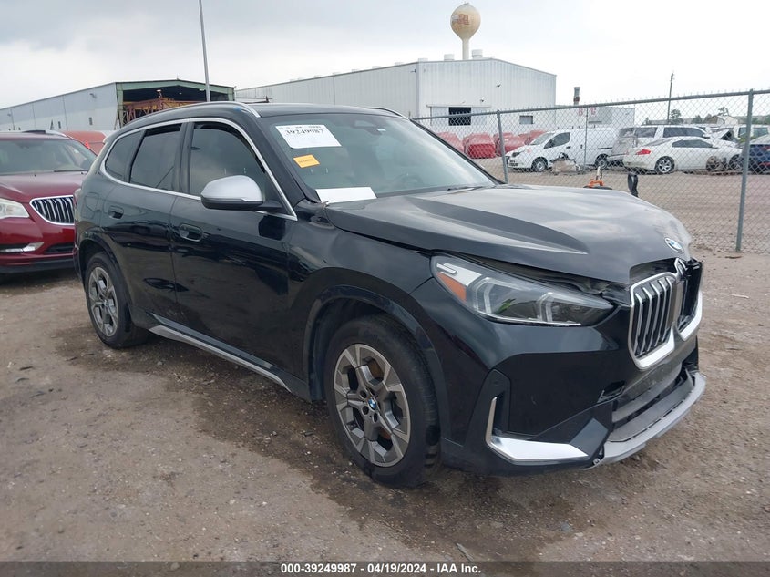 2023 BMW X1 xDrive28I VIN: WBX73EF03P5X63690 Lot: 39249987