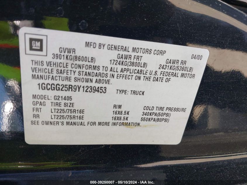 2000 Chevrolet Express VIN: 1GCGG25R9Y1239453 Lot: 39250007