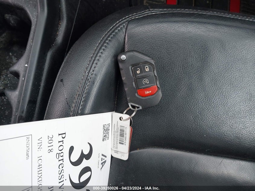 2018 JEEP WRANGLER UNLIMITED SAHARA 4X4 - 1C4HJXEG5JW247401