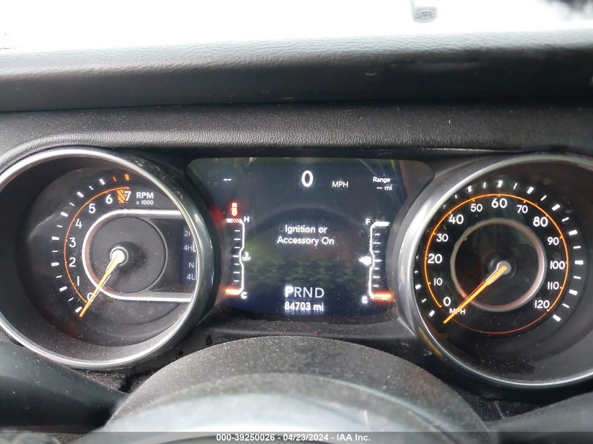 2018 JEEP WRANGLER UNLIMITED SAHARA 4X4 - 1C4HJXEG5JW247401