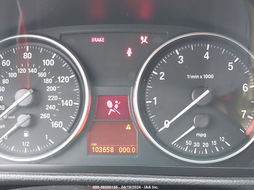 2011 BMW 328I xDrive VIN: WBAPK5C54BA659786 Lot: 39250158