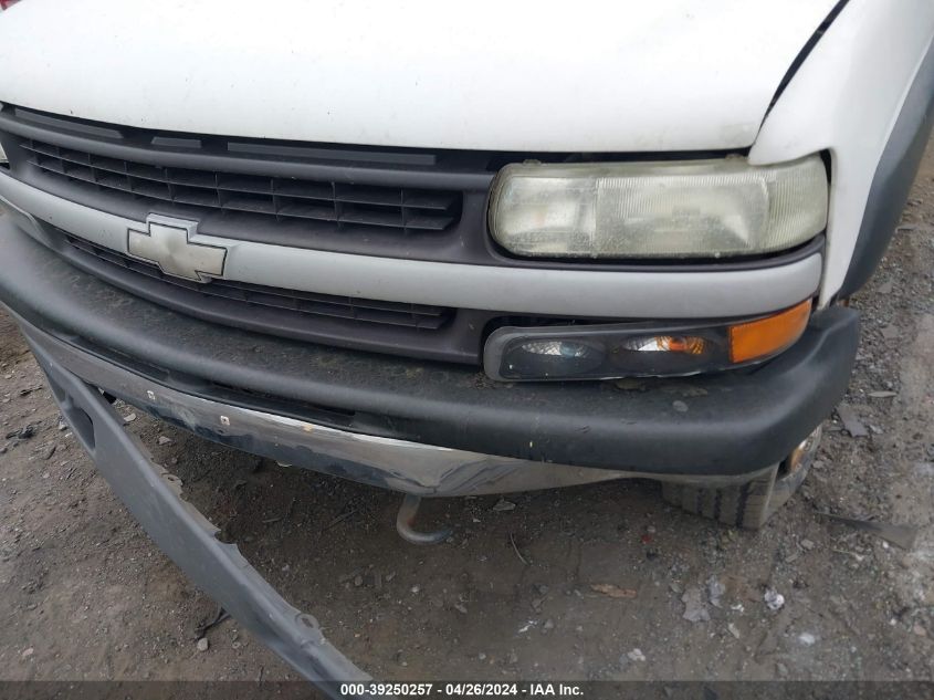 1999 Chevrolet Silverado 1500 VIN: 1GCEK14W7XZ120548 Lot: 39250257