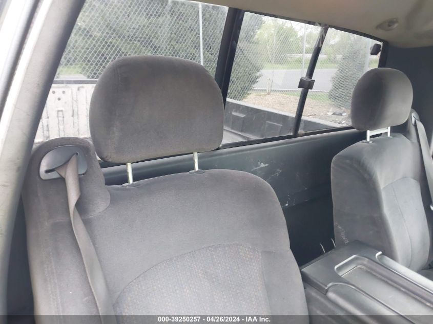 1999 Chevrolet Silverado 1500 VIN: 1GCEK14W7XZ120548 Lot: 39250257