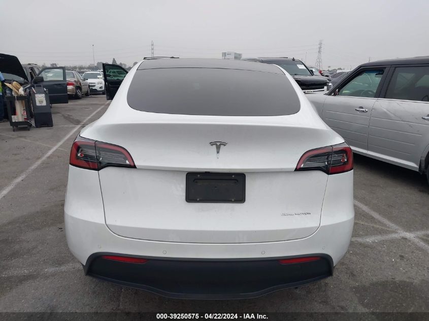 2021 Tesla Model Y Long Range Dual Motor All-Wheel Drive VIN: 5YJYGAEE4MF243827 Lot: 39250575