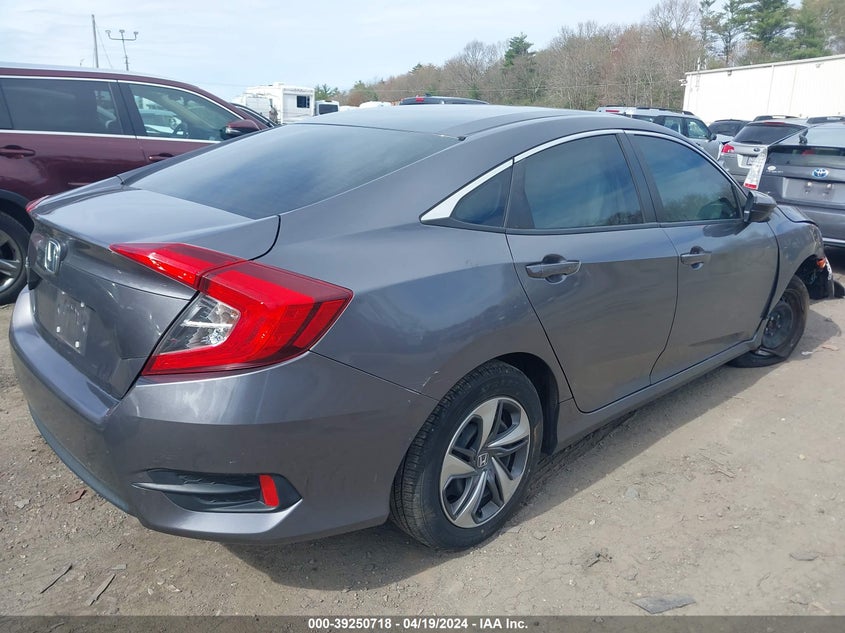 VIN 2HGFC2F52JH569513 2018 HONDA CIVIC LX