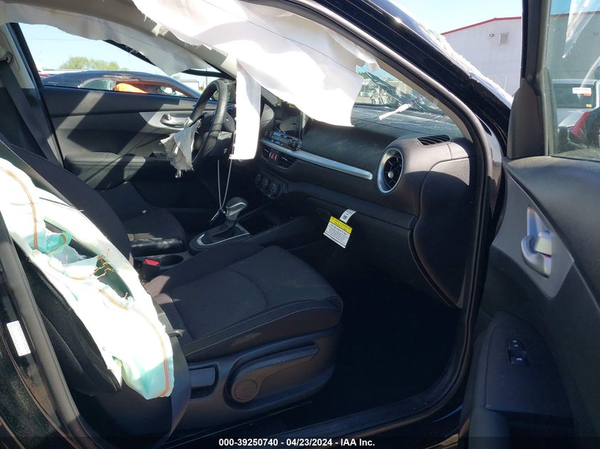 2024 KIA FORTE LX/LXS - 3KPF24AD9RE744732