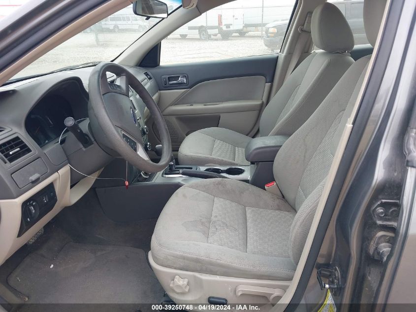 2010 Ford Fusion Se VIN: 3FAHP0HA1AR250575 Lot: 39250748