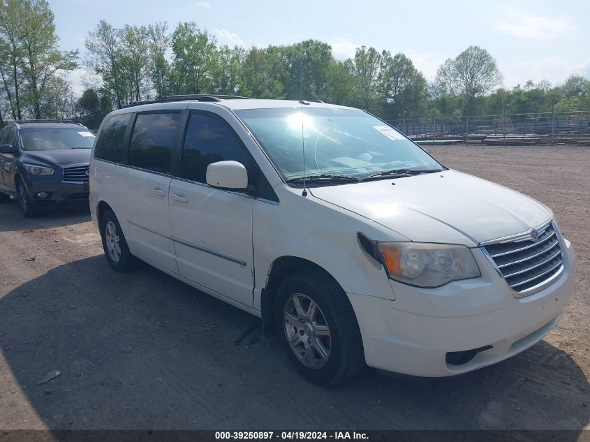 2010 Chrysler Town & Country Touring VIN: 2A4RR5D10AR113591 Lot: 39250897