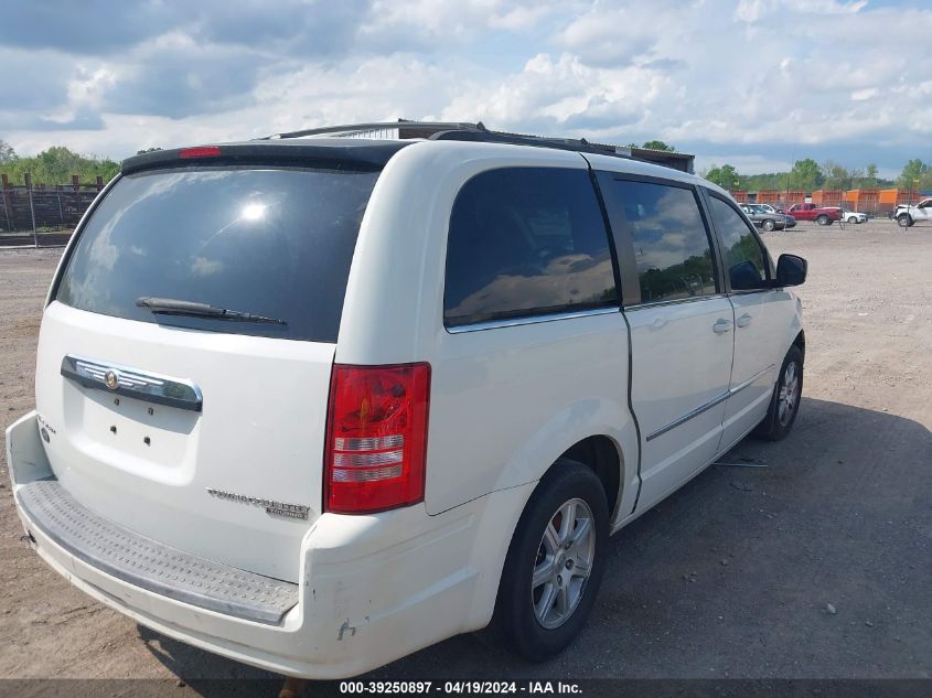 2010 Chrysler Town & Country Touring VIN: 2A4RR5D10AR113591 Lot: 39250897