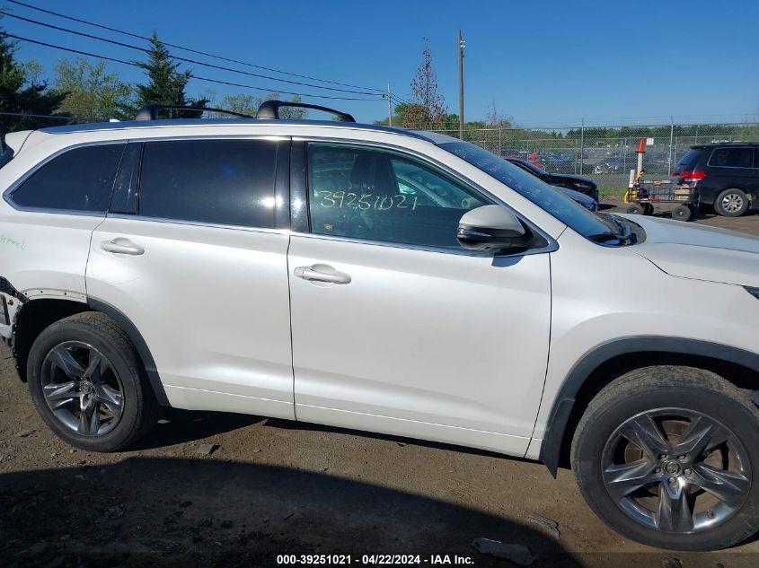 2018 Toyota Highlander Limited Platinum VIN: 5TDDZRFH8JS496656 Lot: 39251021