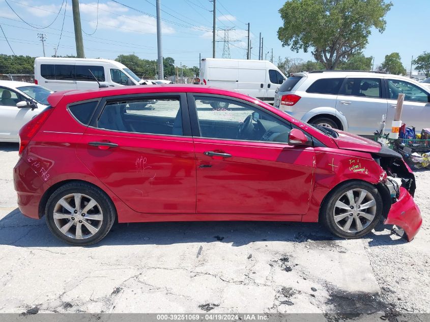 2013 Hyundai Accent Se VIN: KMHCU5AEXDU075811 Lot: 39251069