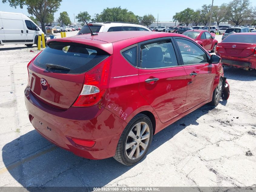 2013 Hyundai Accent Se VIN: KMHCU5AEXDU075811 Lot: 39251069