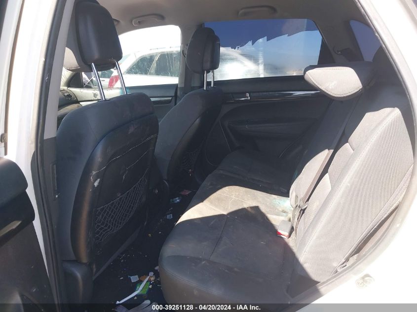 2012 Kia Sorento Lx VIN: 5XYKT3A16CG261950 Lot: 39251128