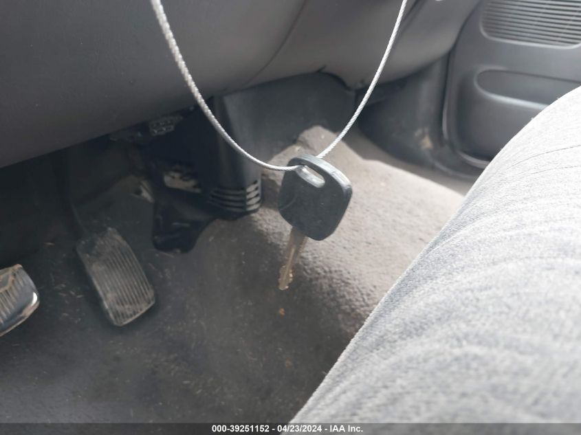 2001 Ford F-150 King Ranch Edition/Lariat/Xlt VIN: 1FTRW08W11KE89674 Lot: 39251152