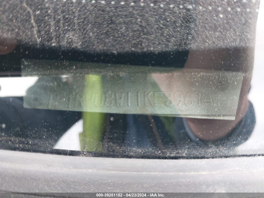 2001 Ford F-150 King Ranch Edition/Lariat/Xlt VIN: 1FTRW08W11KE89674 Lot: 39251152