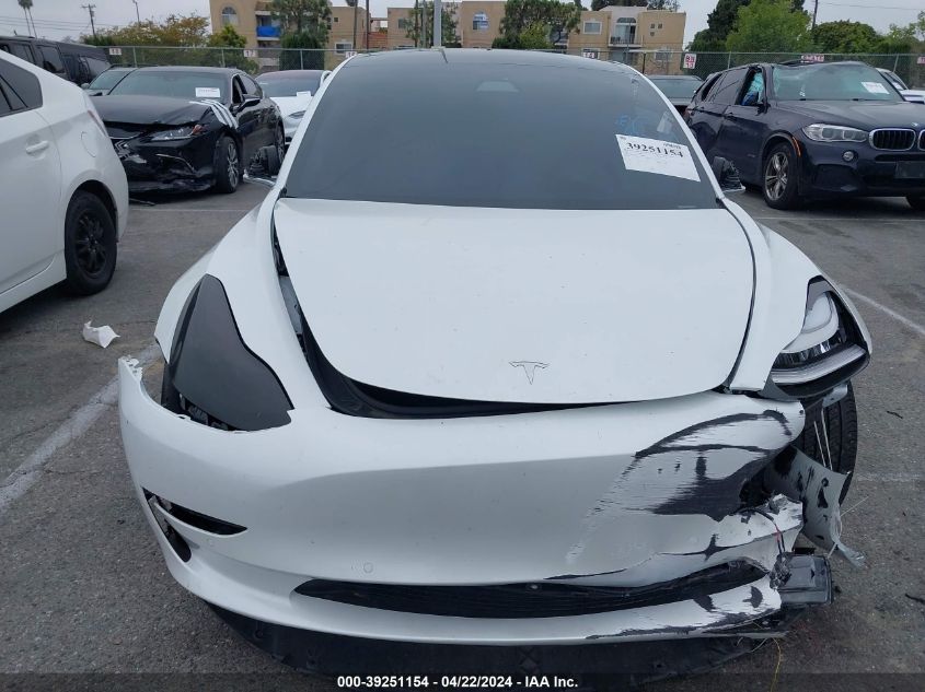 2020 Tesla Model 3 Standard Range Plus Rear-Wheel Drive/Standard Range Rear-Wheel Drive VIN: 5YJ3E1EA2LF806899 Lot: 39251154