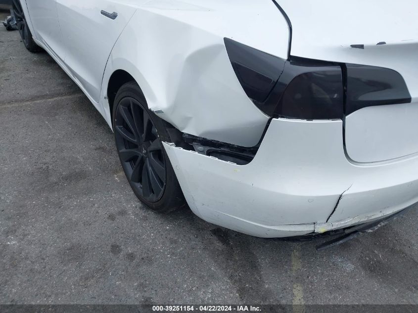 2020 Tesla Model 3 Standard Range Plus Rear-Wheel Drive/Standard Range Rear-Wheel Drive VIN: 5YJ3E1EA2LF806899 Lot: 39251154