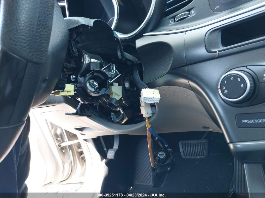 2014 Kia Optima Lx VIN: 5XXGM4A77EG304258 Lot: 39251178