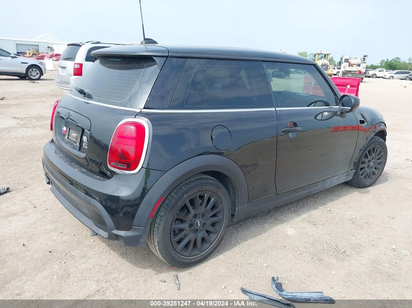 2022 Mini Hardtop Cooper VIN: WMW33DH01N2P64903 Lot: 39251247
