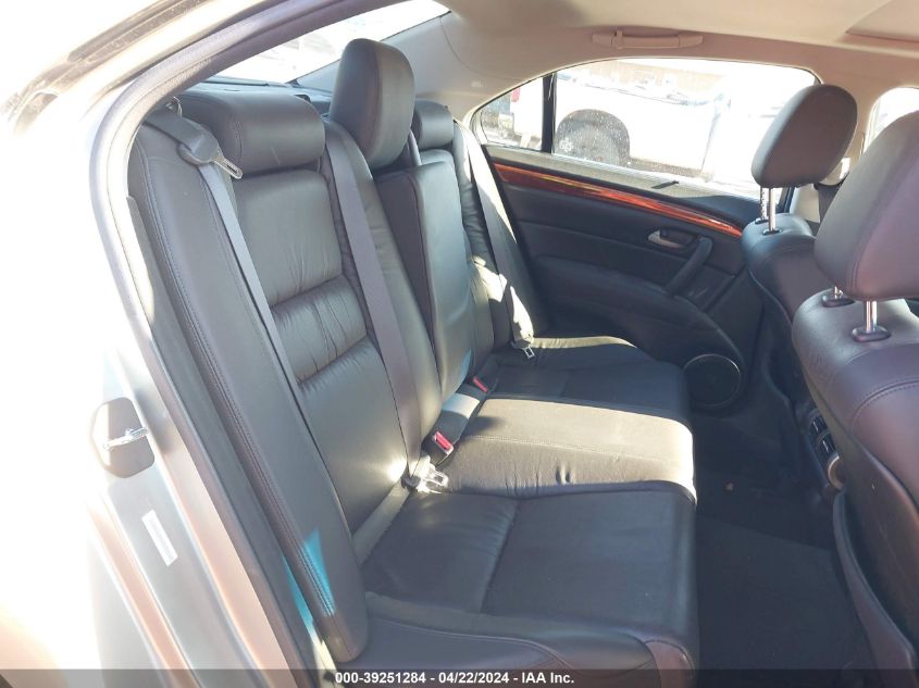 2010 Acura Rl 3.7 VIN: JH4KB2F6XAC000175 Lot: 39251284