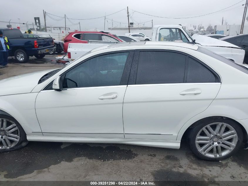 2008 Mercedes-Benz C 300 Luxury/Sport VIN: WDDGF54X18R016240 Lot: 39251298