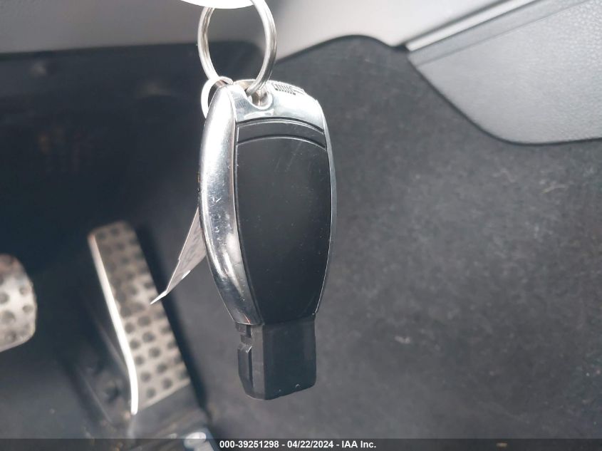 2008 Mercedes-Benz C 300 Luxury/Sport VIN: WDDGF54X18R016240 Lot: 39251298