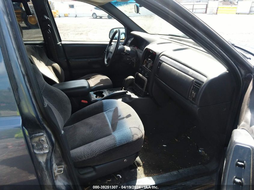 2001 Jeep Grand Cherokee Laredo VIN: 1J4GW48S11C712523 Lot: 39251307